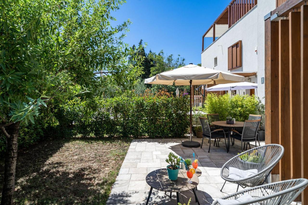 Stay U-Nique Studio Apartment In Orasac Buitenkant foto