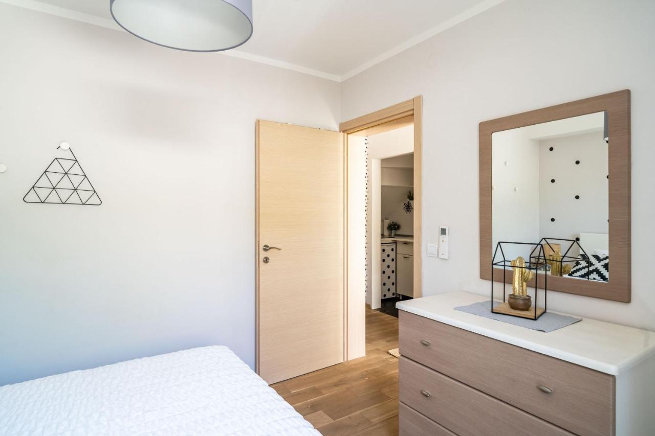 Stay U-Nique Studio Apartment In Orasac Buitenkant foto